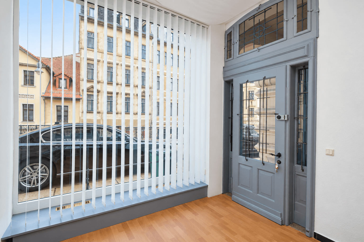Schaufenster und Eingang
