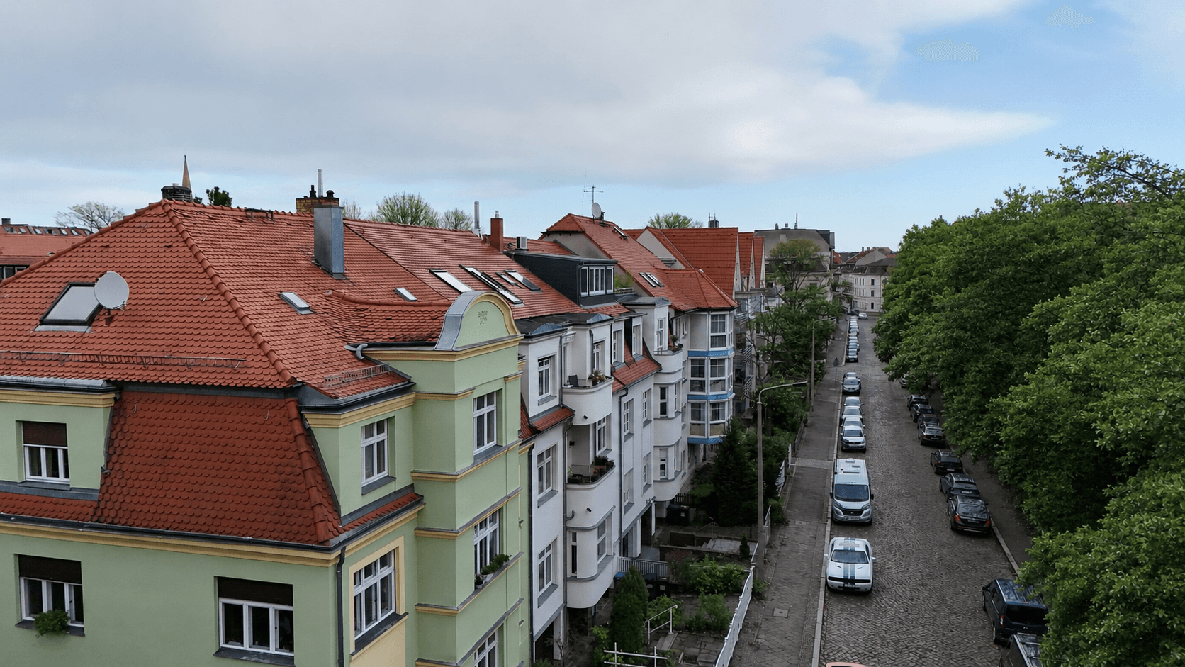 Straßenansicht