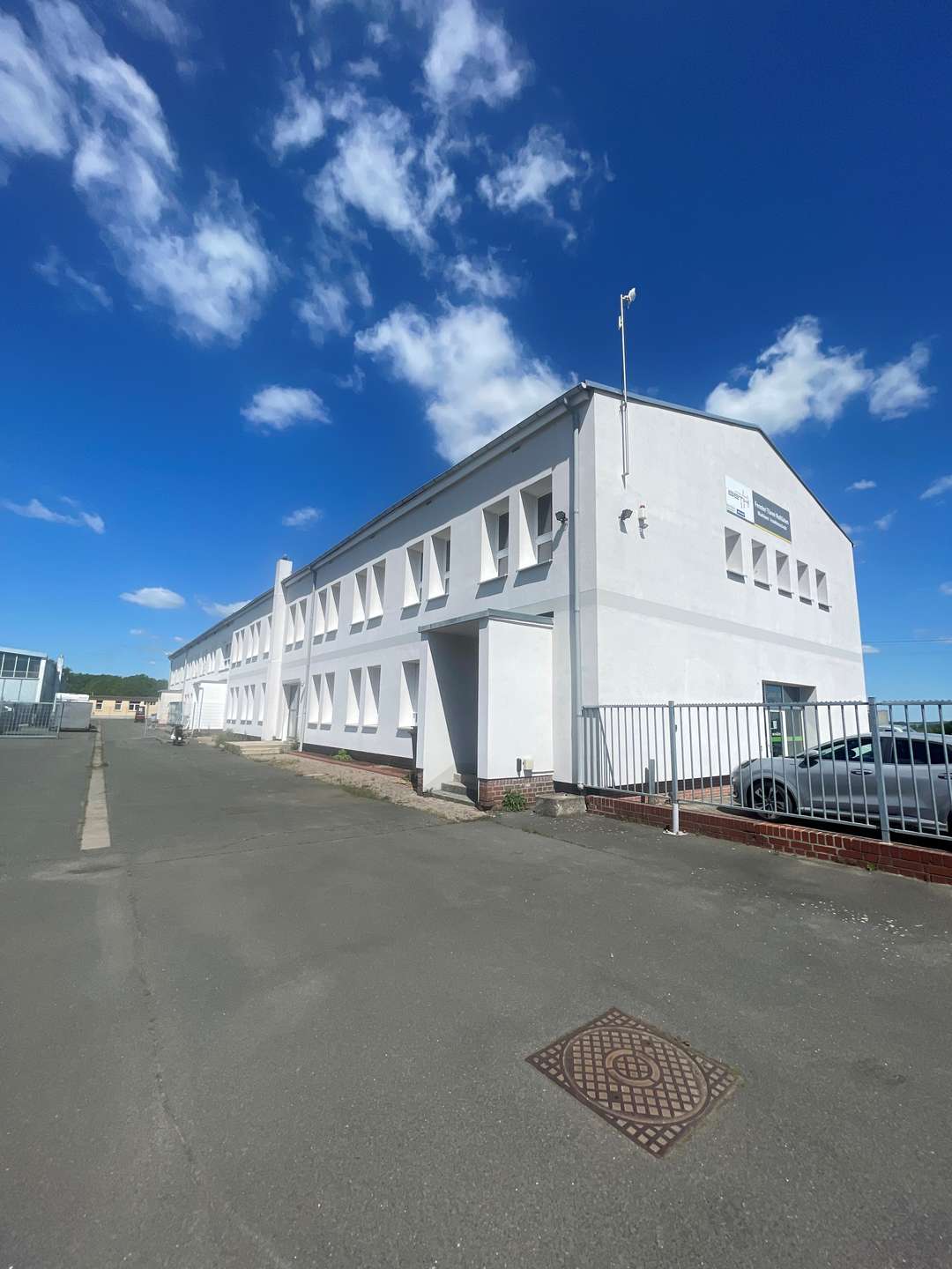 Bürogebäude, Machern (Machern)