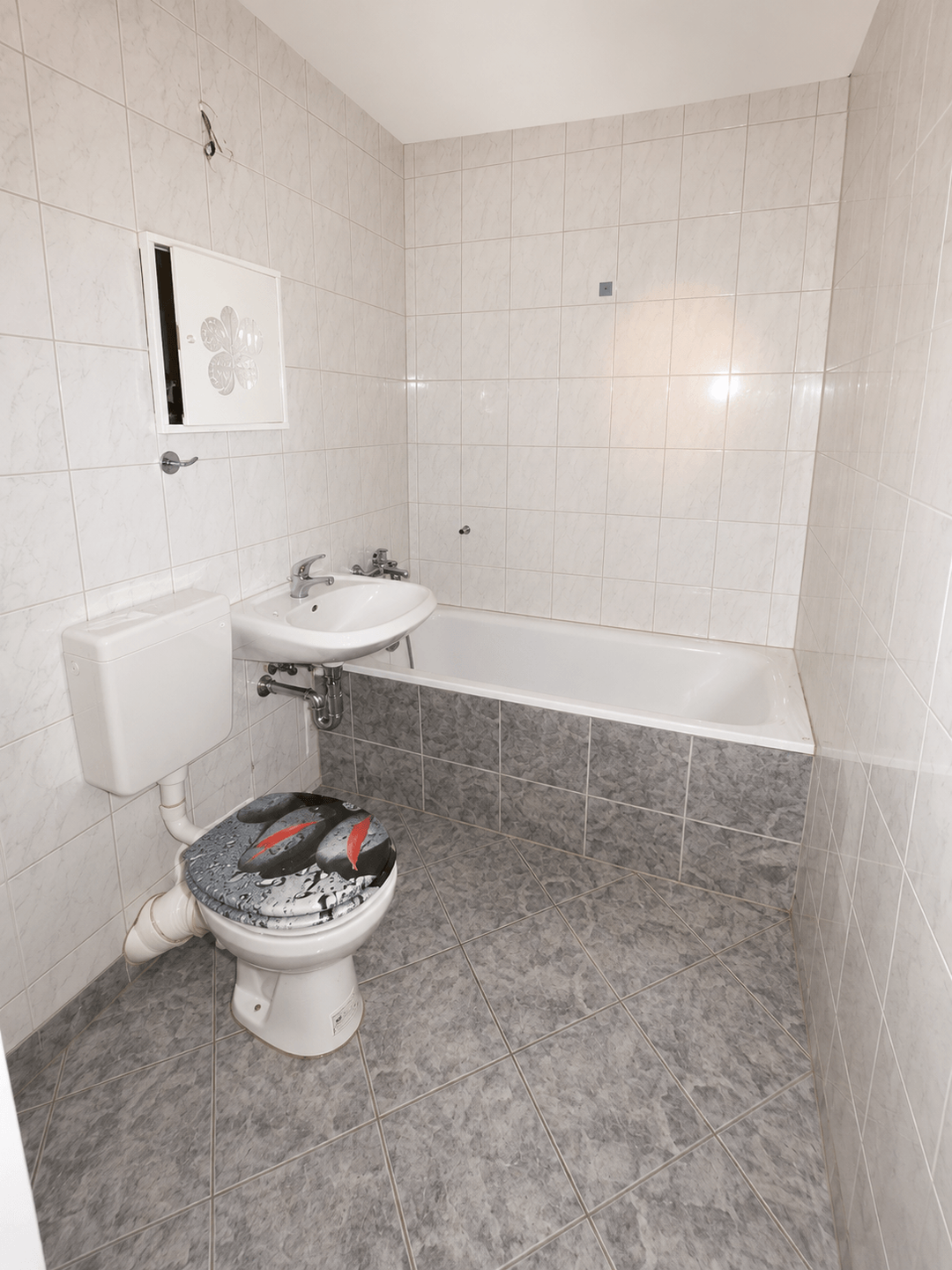 Badezimmer, Magdeburg (Neue Neustadt), Dequeder Straße 24