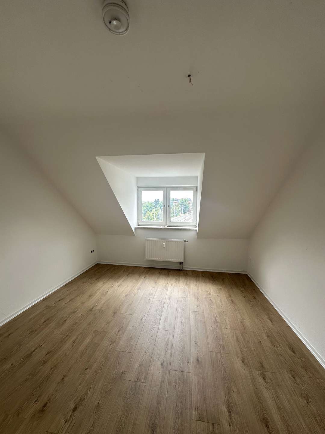 Schlafzimmer 2, Zwickau (Marienthal), Werdauer Straße 58