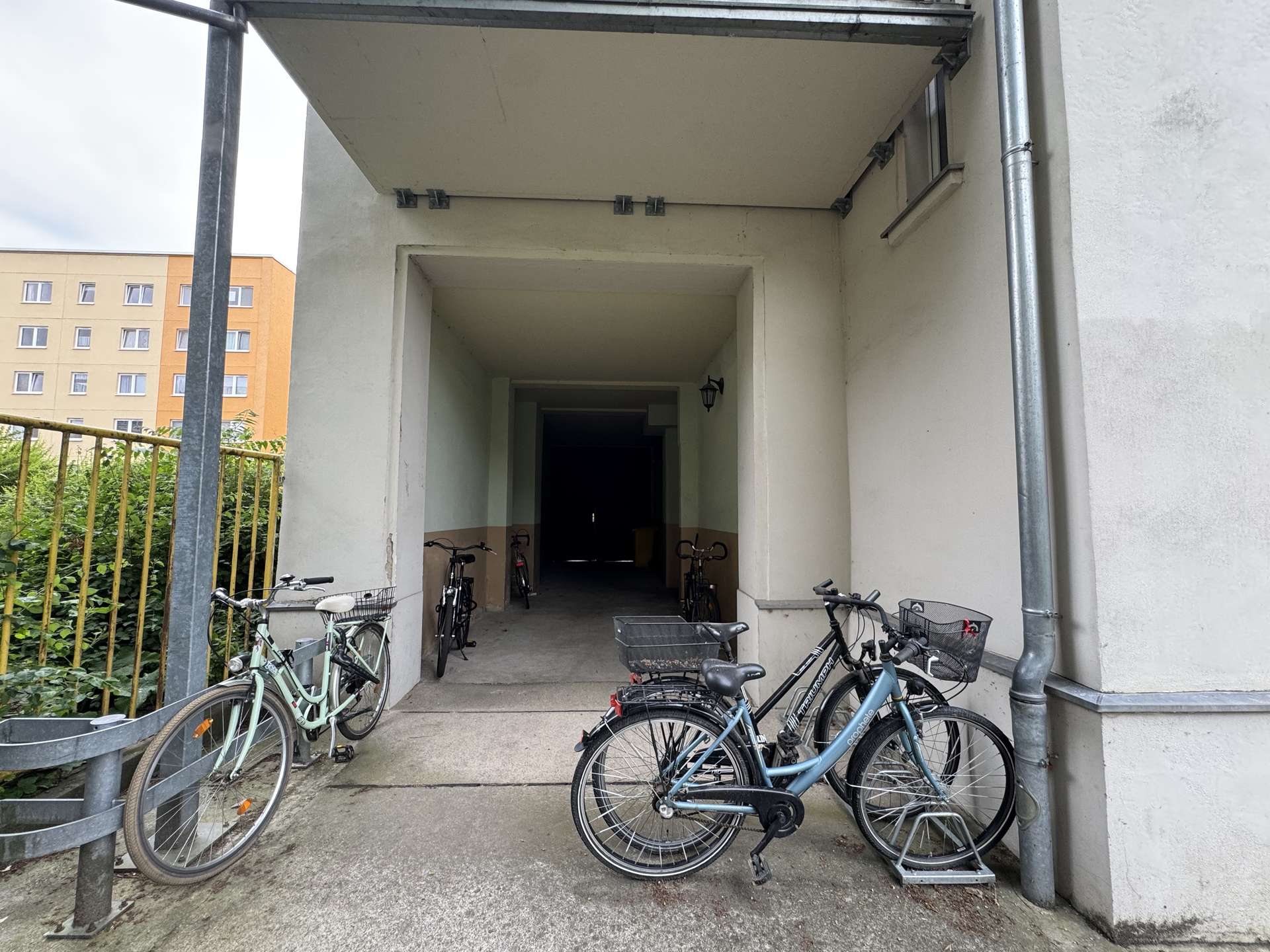 Durchgang, Leipzig (Neustadt-Neuschönefeld)