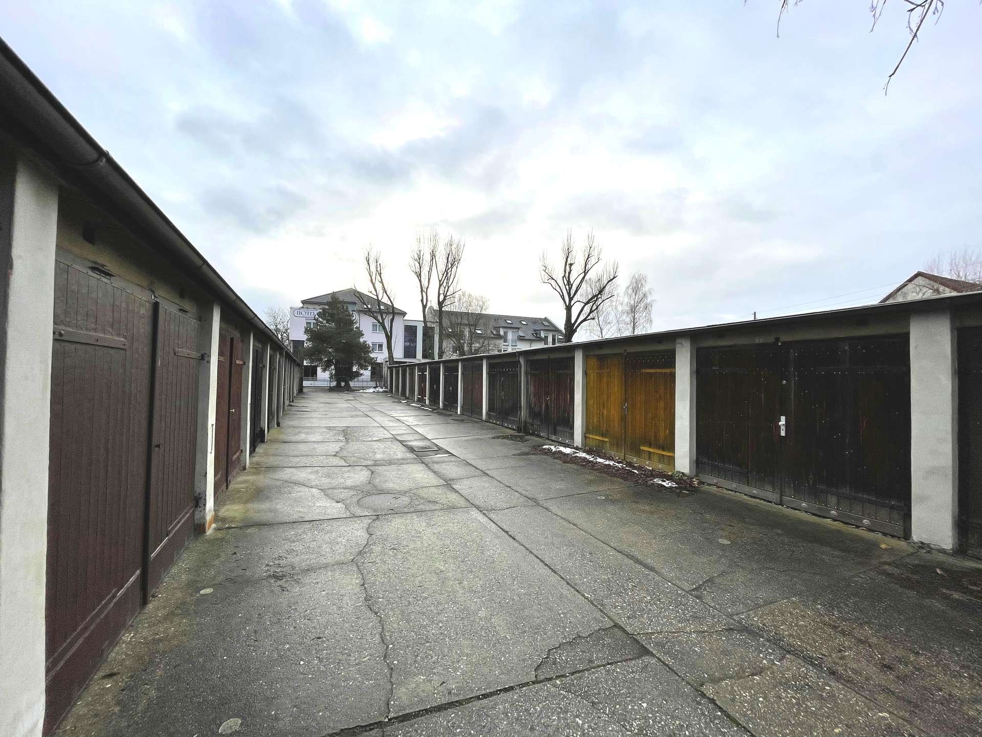 Ansicht Garagenhof, Leipzig (Wiederitzsch)