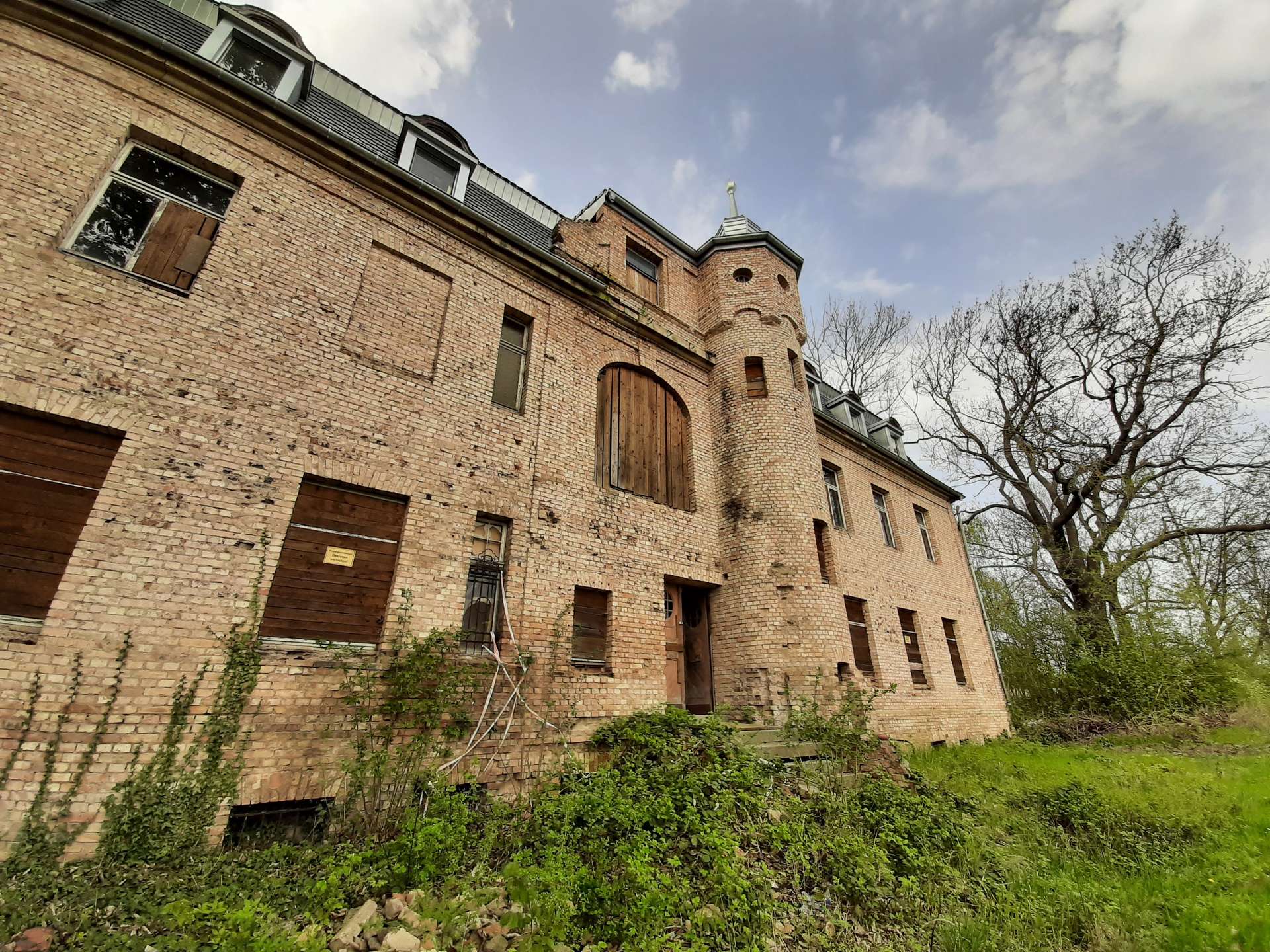 Frontansicht, Teutschenthal (Teutschenthal)