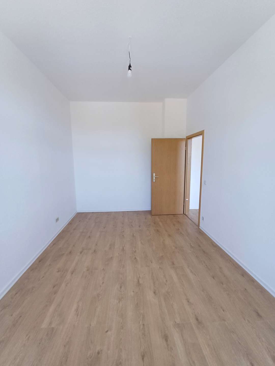 Schlafzimmer 1 - Ansicht 2, Zwickau (Marienthal), Werdauer Straße 58