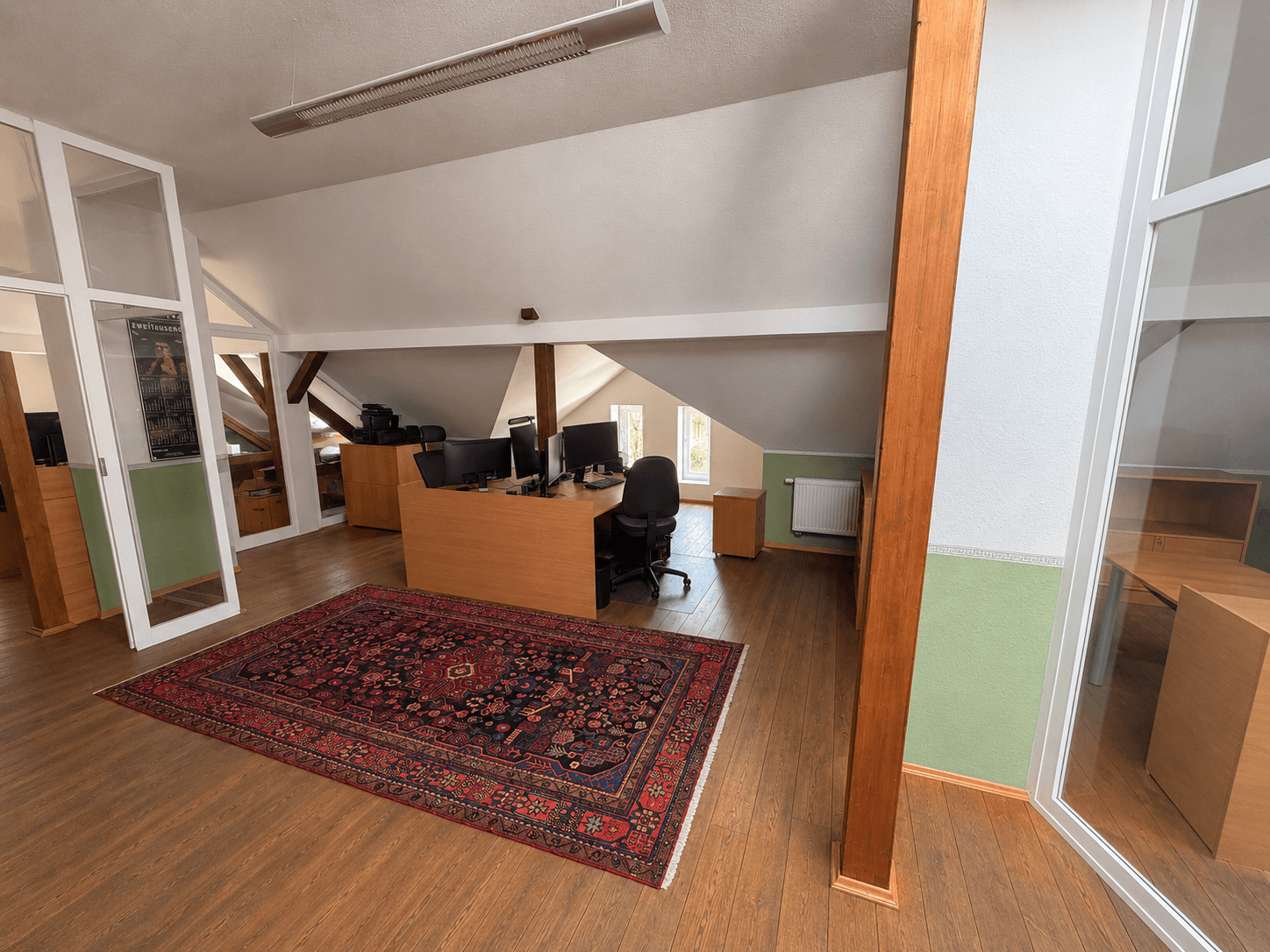 Büro 1 aktuell, Leipzig (Holzhausen)