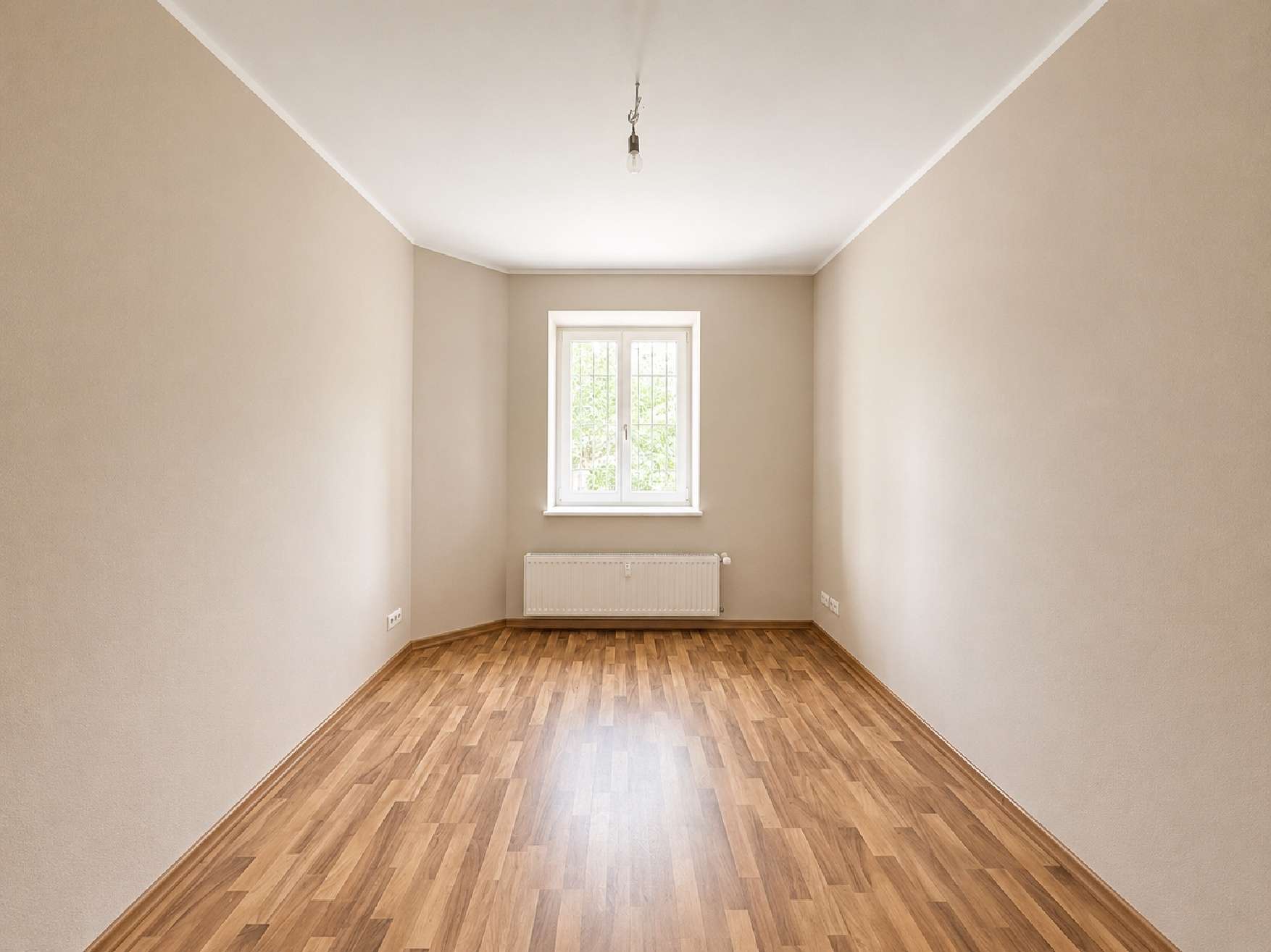 Zimmer 4, Leipzig , Tschaikowskistraße 16