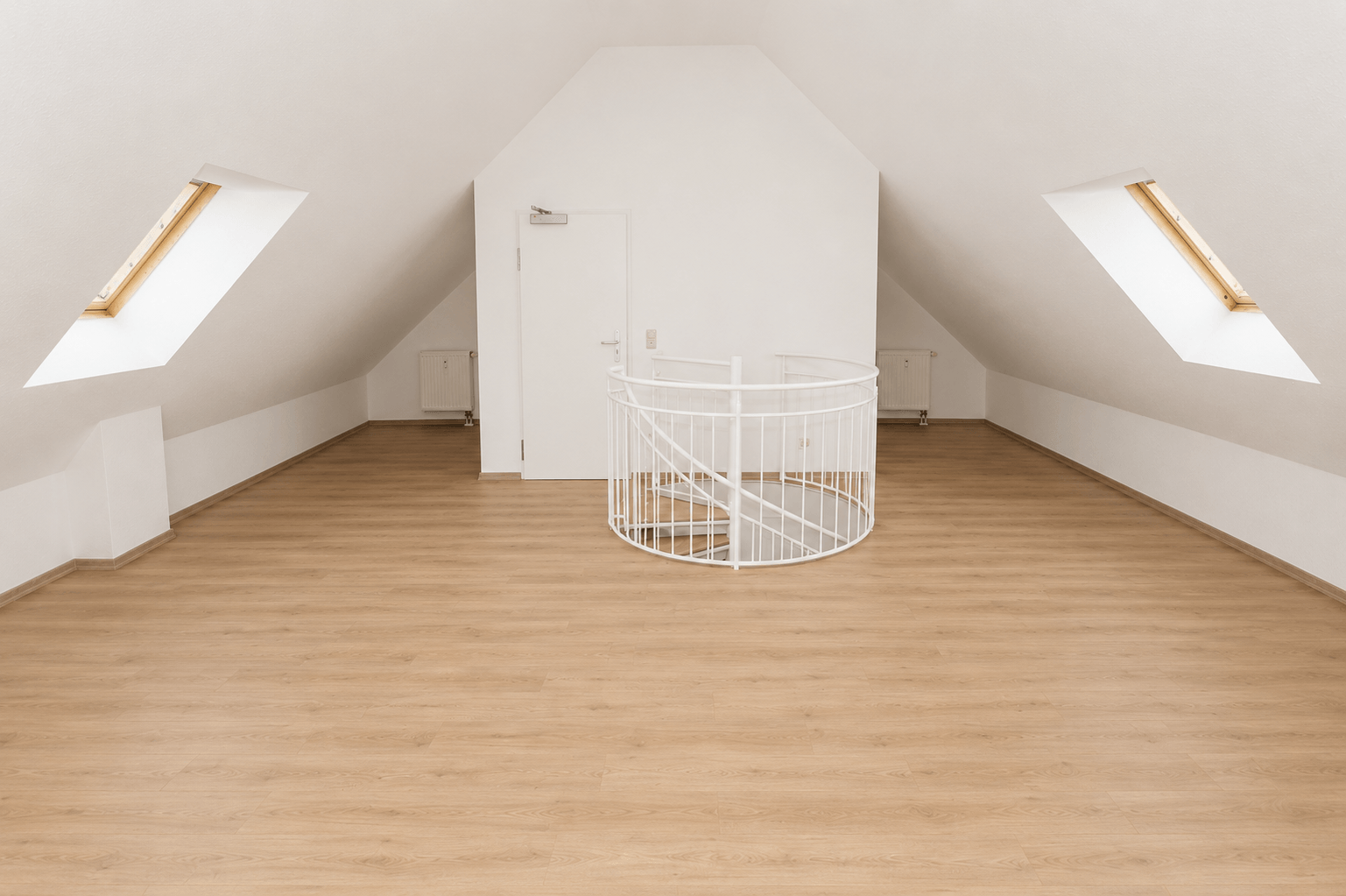 Studio (Dachgeschoss), Leipzig (Liebertwolkwitz), Brunnenstraße 11
