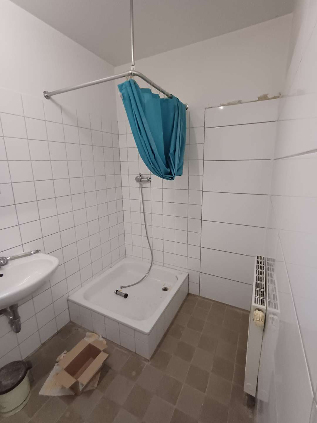 Bad, Leipzig (Engelsdorf)